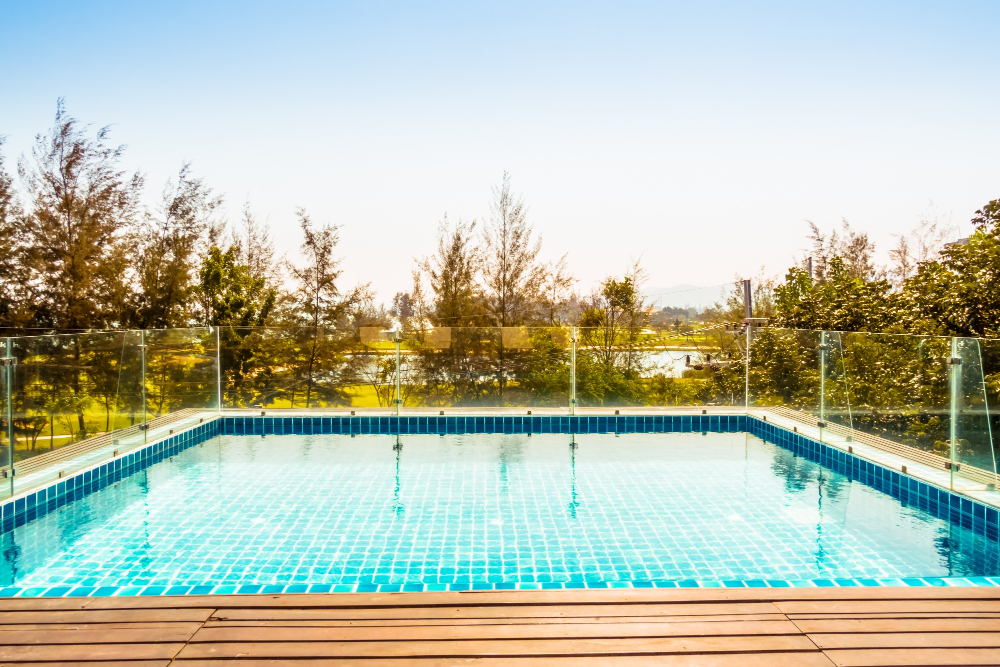pool glass fencing​